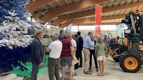 Les acteurs de la filière du sapin de Noël naturel se sont retrouvés à Saulieu (21) jeudi 16 juin pour la deuxième édition du Salon Sapin-Expo. ©François ARNOULD